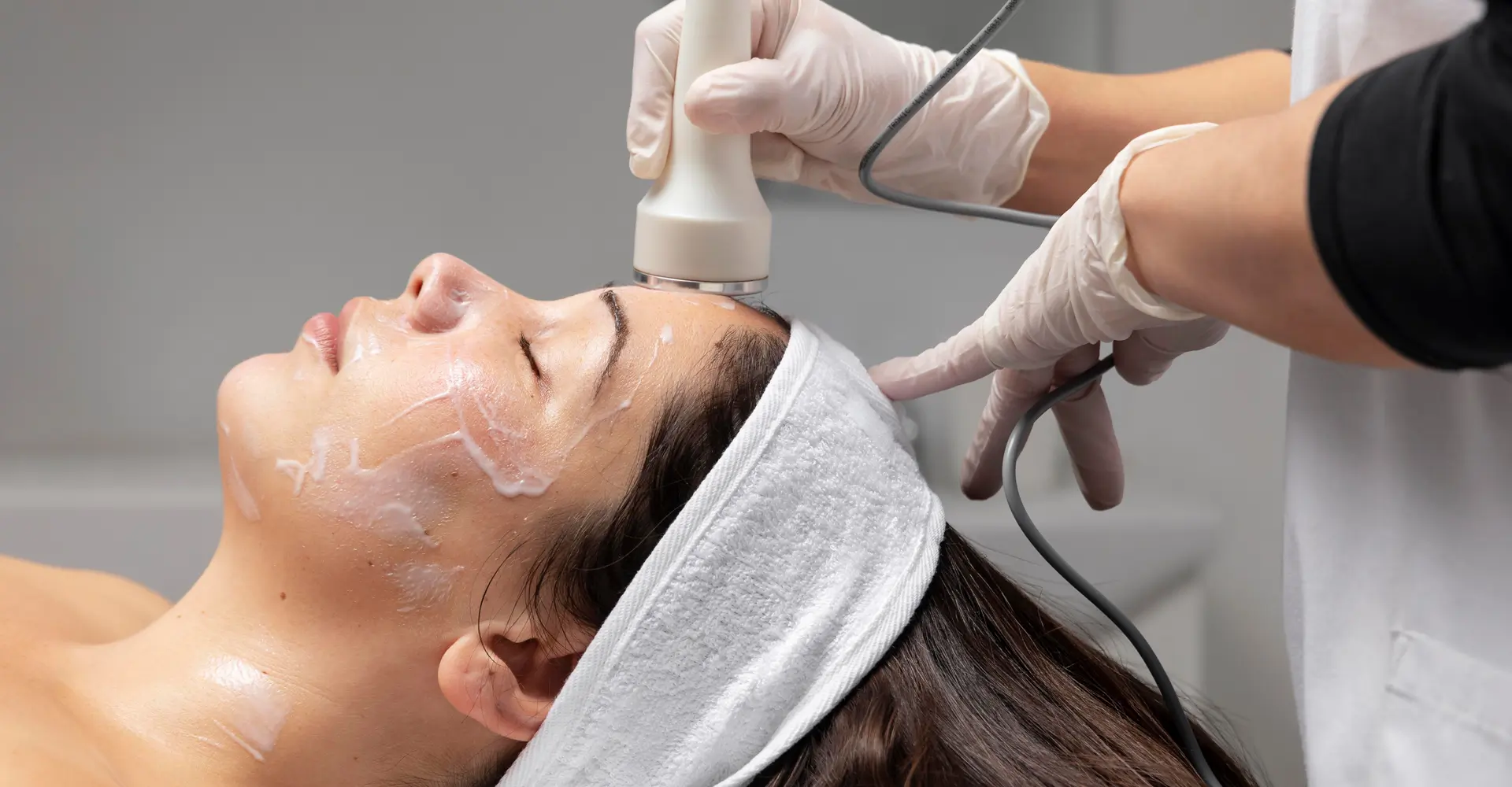 Experience the best Hydrafacial in San Diego at Prophecy Med Spa. Achieve radiant, hydrated skin with our personalized treatments. Book now for rejuvenated skin!
